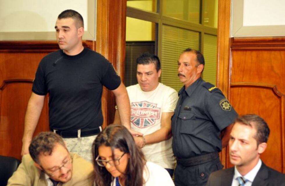 Este jueves comienza el juicio contra Carlos Baldomir acusado de abusar de su hija