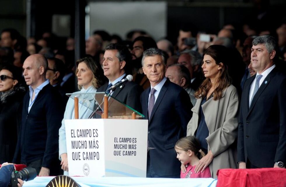 Macri: "Estamos preparando una reforma impositiva que involucre todos los niveles de Gobierno"