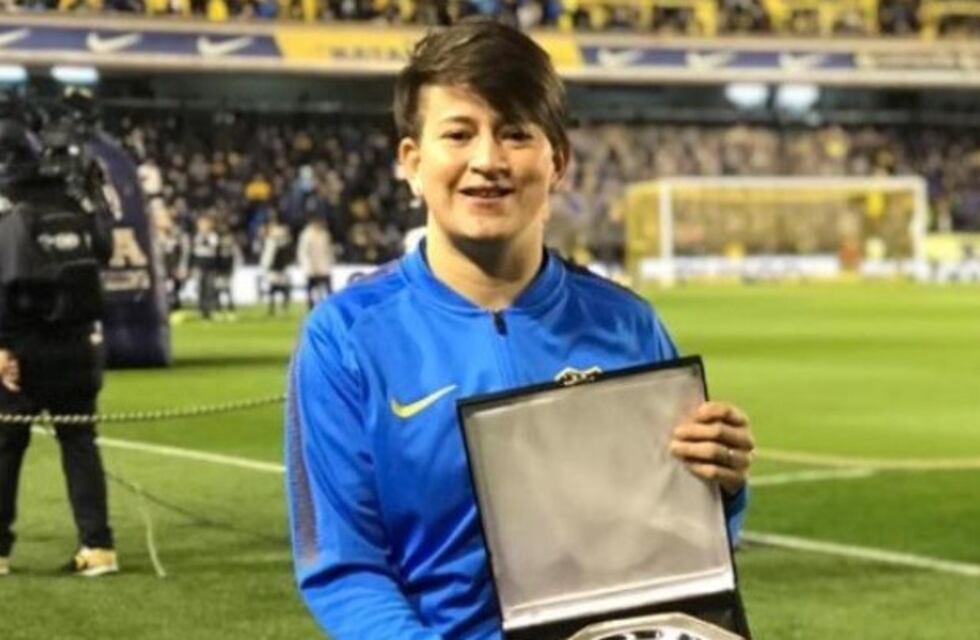 Homenaje a Yamila Rodríguez en la mítica "Bombonera"