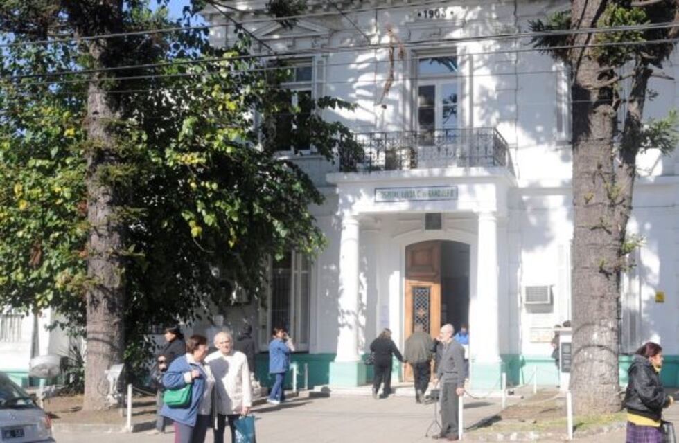 Lomas de Zamora: una pareja de policías mató a un ladrón de 16 años