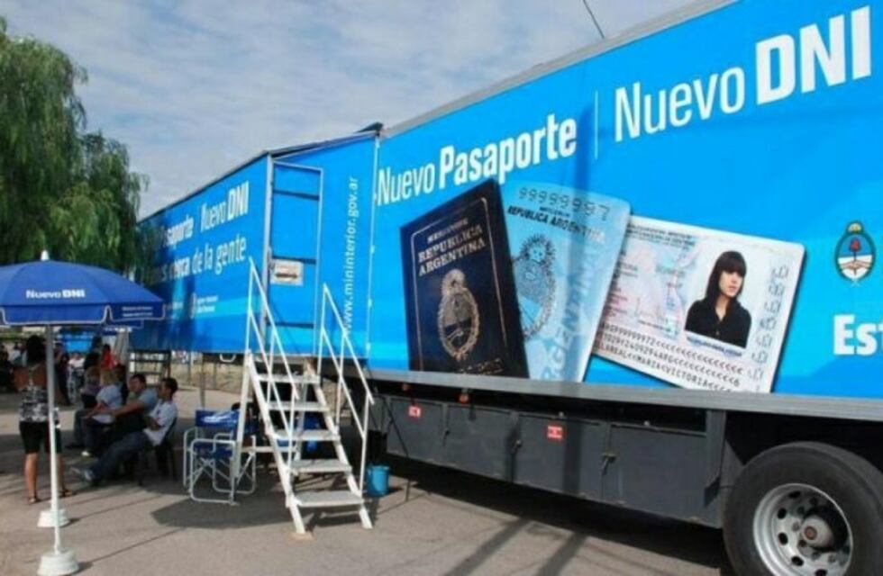 Desde mañana se podrá tramitar DNI y pasaporte en una oficina móvil