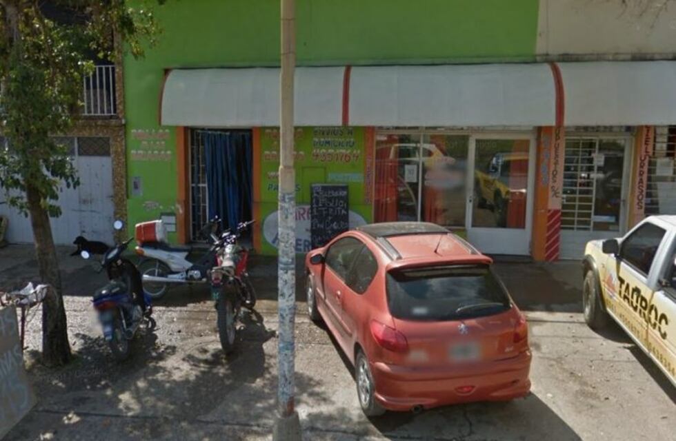 Delincuentes se llevaron 20 mil pesos y destrozaron una rotisería en Paraná