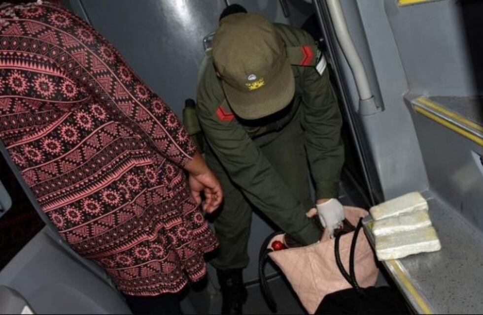 Detuvieron a una "mula" paraguaya en la terminal de Posadas