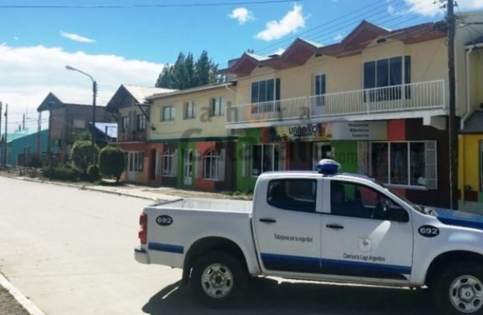 Calafate : rescatan ciudadanas bolivianas tras operativo policial