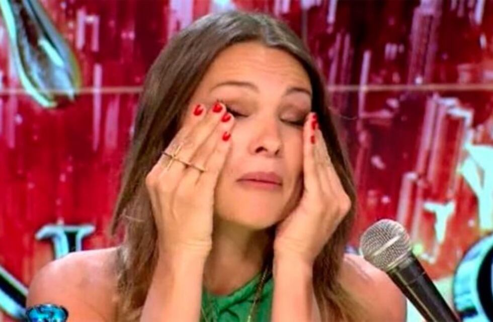 El difícil momento de Pampita: lo que no se vio de su enojo y la supuesta razón de su renuncia