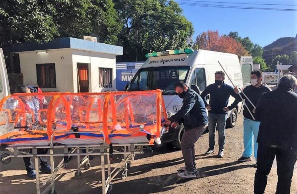 Donaron al Hospital de Chilecito innovadoras cápsulas sanitarias