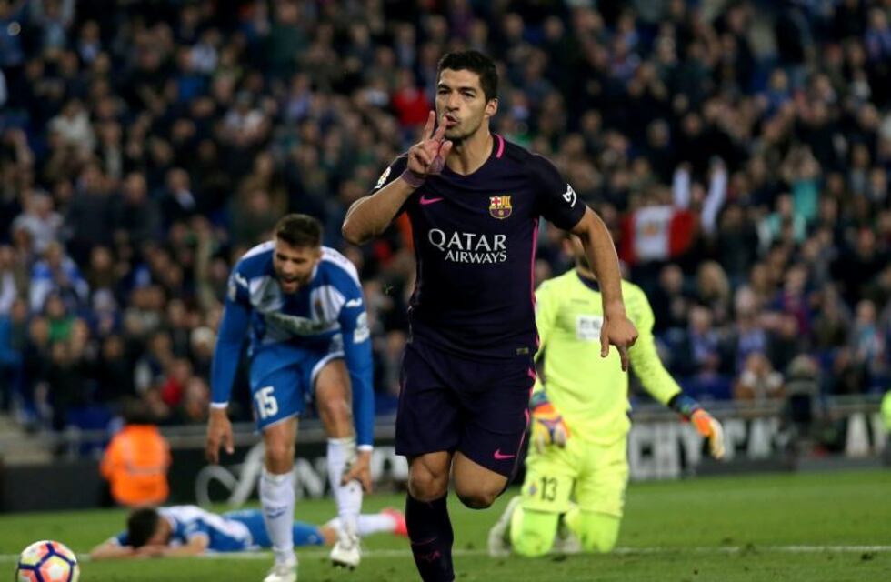 ¿Por qué todos hablan de los pezones de Luis Suárez?