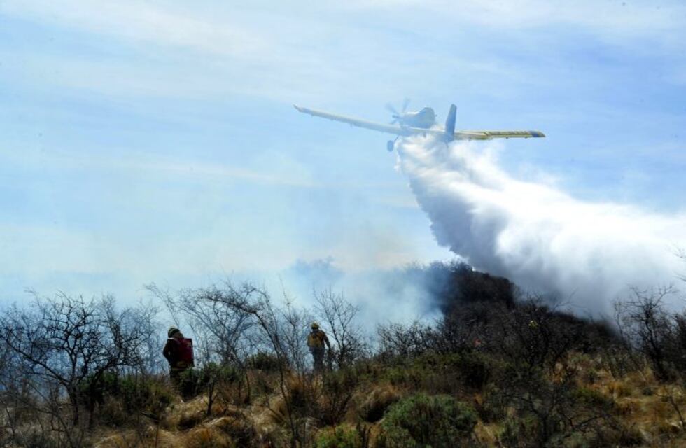 Sigue la alerta por incendios: "prohíben" la quema de podas y basura