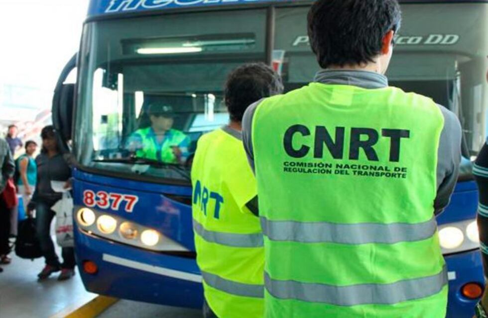 La CNRT adeuda casi tres años de alquiler a la Terminal de Ómnibus y restringe su atención al público