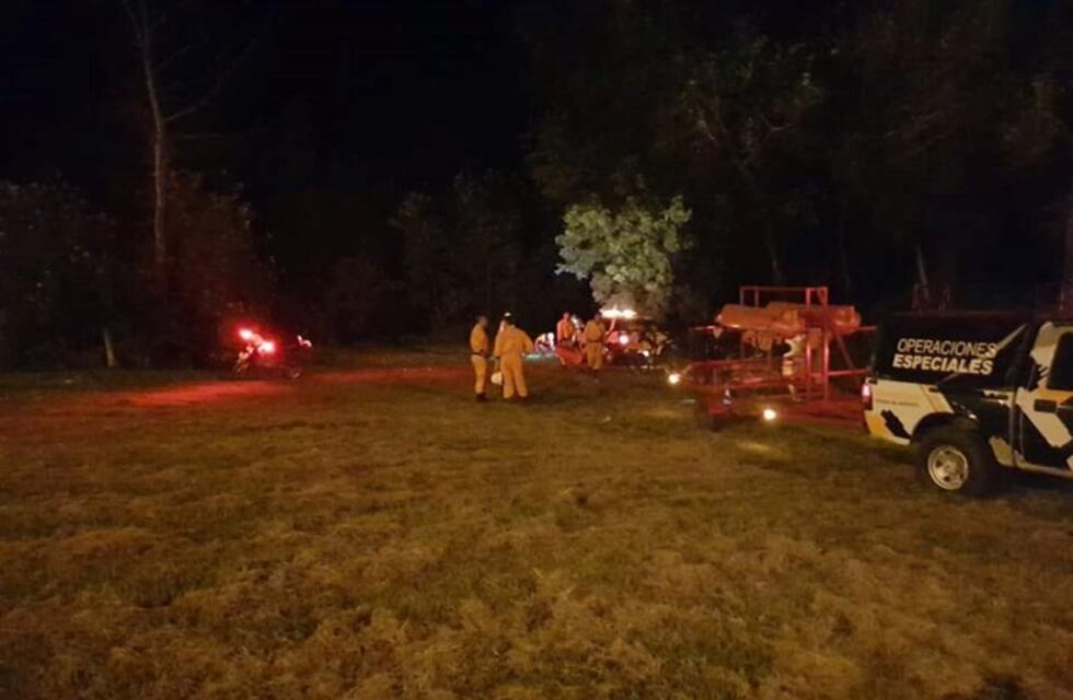 Un joven se arrojó al Rio Xanaes, movilizó a Bomberos y Policía y luego salió por sus propios medios