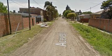 El ladrón quiso llevarse mercadería de una pescadería de Acevedo al 850\u002E (Street View)
