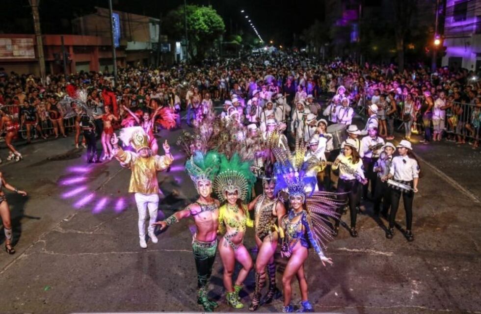 Carnaval: fin de semana XL con comparsas, desfiles y espectáculos