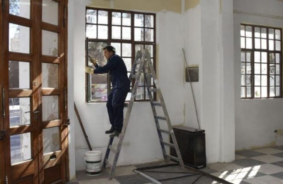 Se inaugura el edificio del Centro Cultural Alberdi