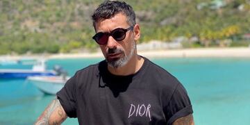 El exfutbolista lleva más de dos meses en la paradisíaca isla de Saint Barth\u002E (@pocho22lavezzi)