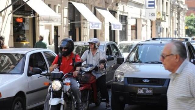 Creciu00f3 exponencialmente el parque automotor en Rosario