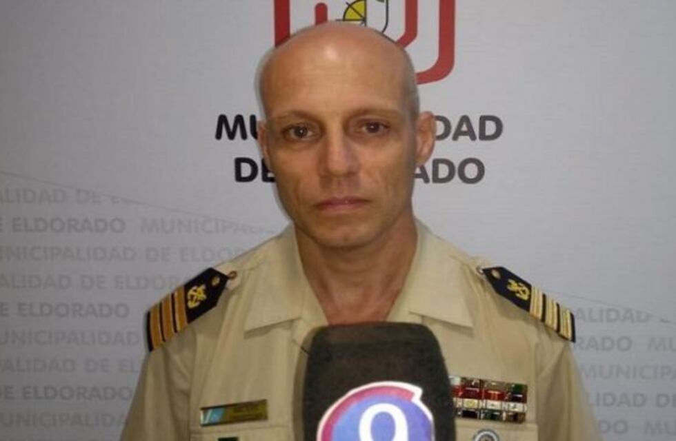 Eldorado cierra el acceso al puerto para evitar la concentración de gente