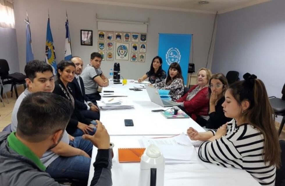 Planifican un verano con propuestas para los jóvenes