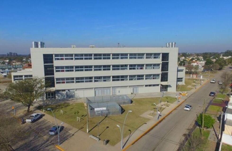 Faltan médicos y el propio Lifschitz salió a buscar pediatras