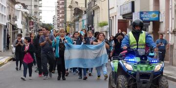 Este sábado a las 15 se replicará la marcha, con concentración en la Plaza Mitre\u002E (Flash 24)