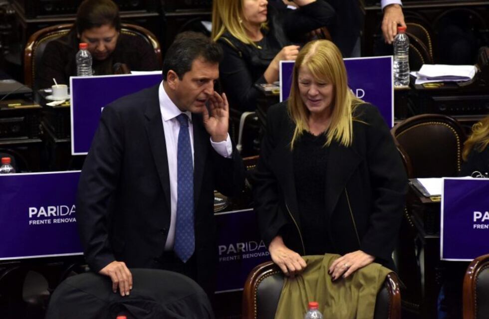 El Pro y Massa intentaron 
debatir la ampliacion de
la cantidad de diputados 
pero la UCR lo rechazó