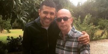 Juan Román Riquelme y el Indio Solari\u002E (Foto: Web)