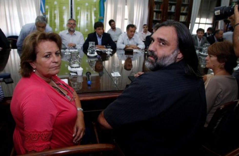 Los docentes bonaerenses confirmaron el paro para el lunes y martes