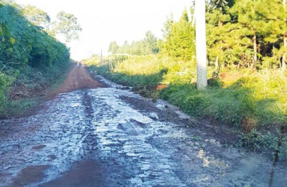 Iguazú: reclaman falta de agua por pérdidas en las calles