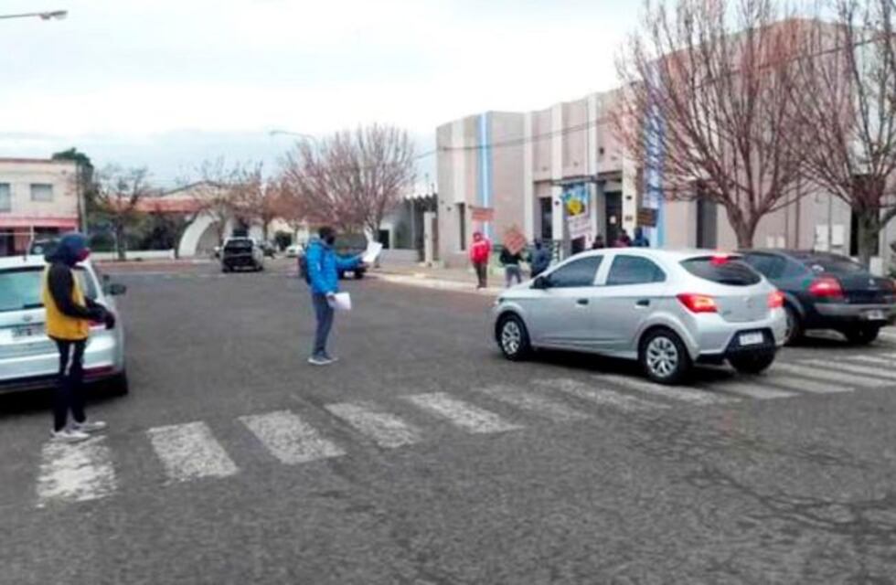 La intendenta de Eduardo Castex echó a tres empleados de la Planta de Reciclado