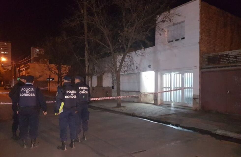 Asalto, tiroteo y dos delincuentes baleados en Alto Alberdi
