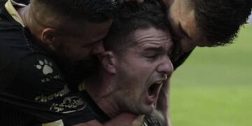 La boca llena de gol de Vegetti\u002E Una gran desahogo en Alta Córdoba\u002E