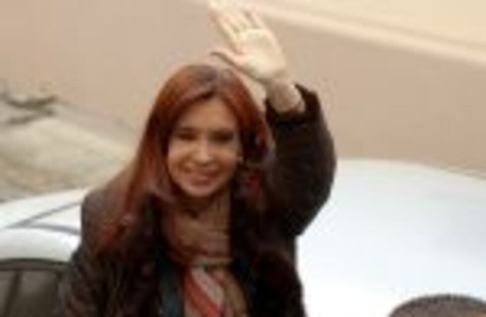 Cristina Kirchner también les transfirió a sus hijos las acciones de sus empresas