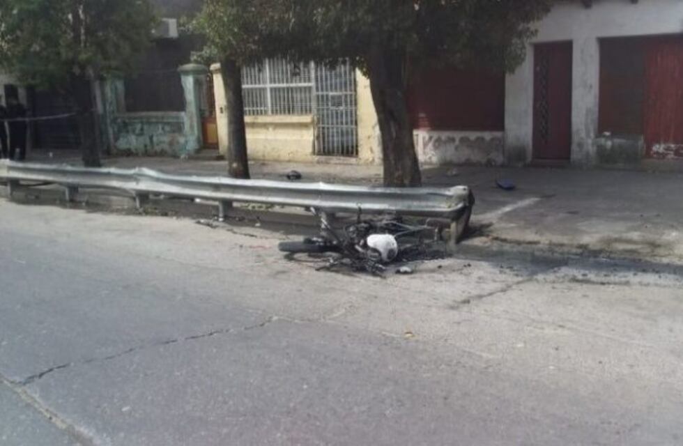 Murió motociclista que viajaba con una acompañante en Villa Gobernador Gálvez