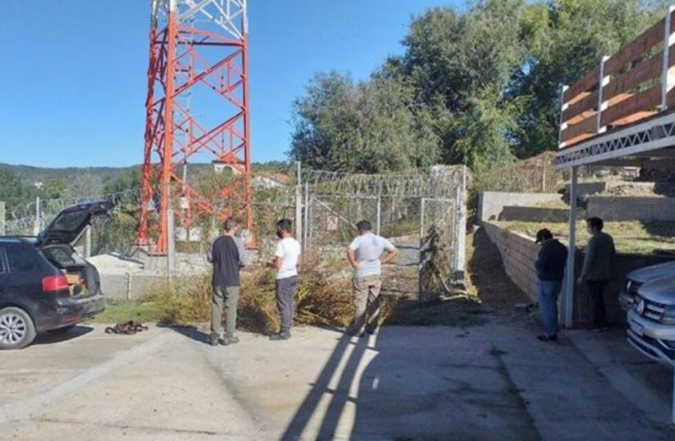 Tanti: instalaban una antena clandestina y fueron inhabilitados por el Municipio