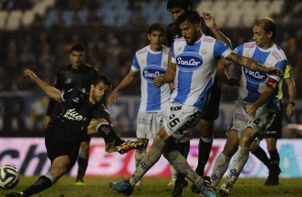 Con la presencia de Licha López y un Acuña pendiente del llamado de la Selección, Racing visita a Atlético de Rafaela