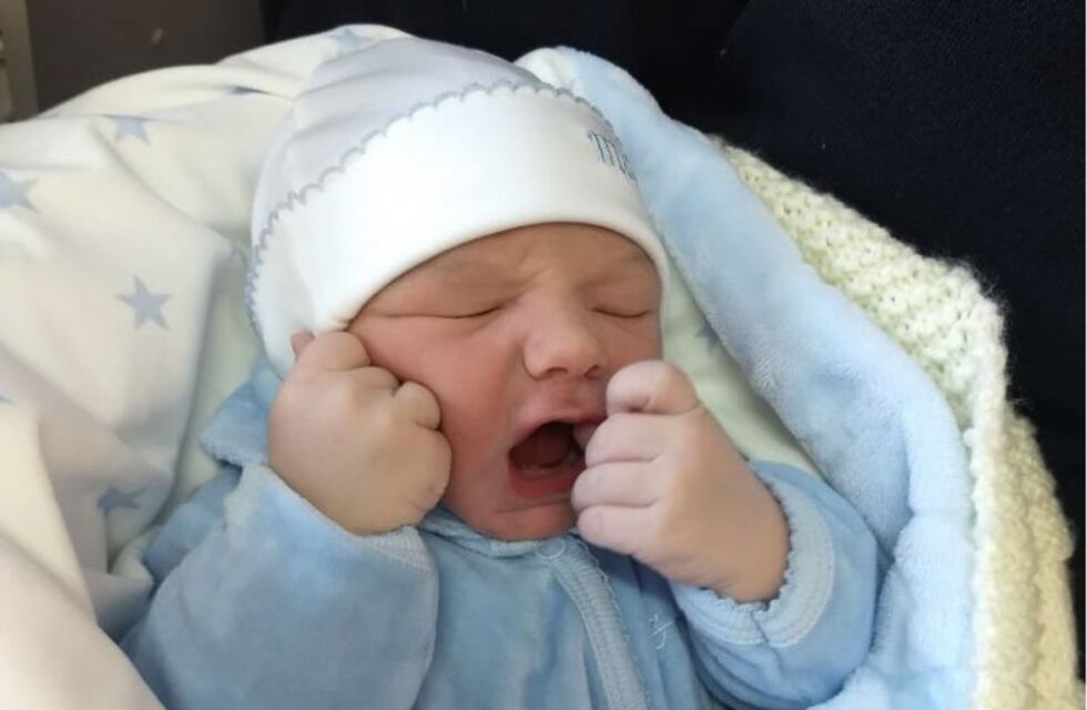 Nació el hijo del intendente Llamosas: se llama Juan Francisco