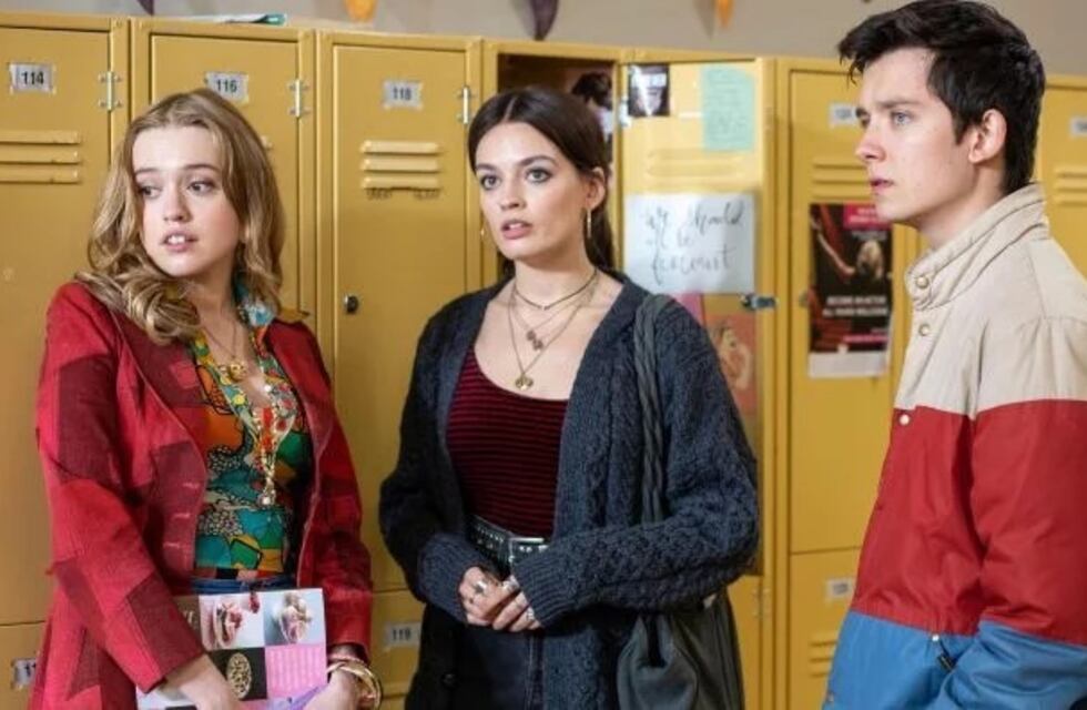 La polémica campaña de Netflix para promocionar 'Sex Education': "Querrás tragártela enterita"