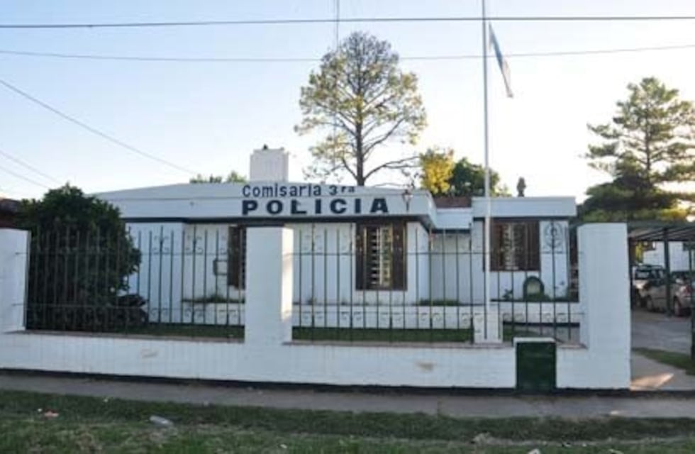 Agredió y amenazó de muerte a su ex pareja en el trabajo y provocó serios destrozos