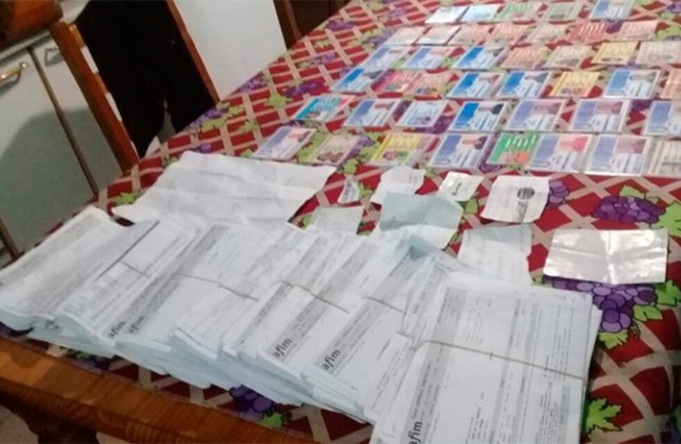 Investigan a municipales por integrar por cobrar trámites de la Comuna