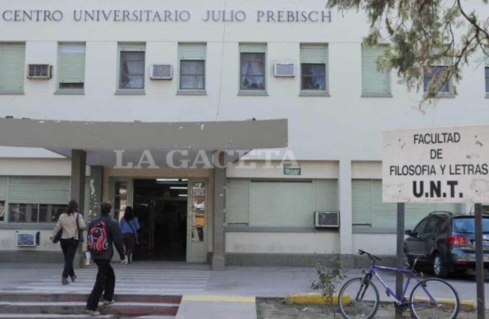 Facultad de Filosofía y Letras: no pondrán falta a quienes se movilicen por la ley del aborto