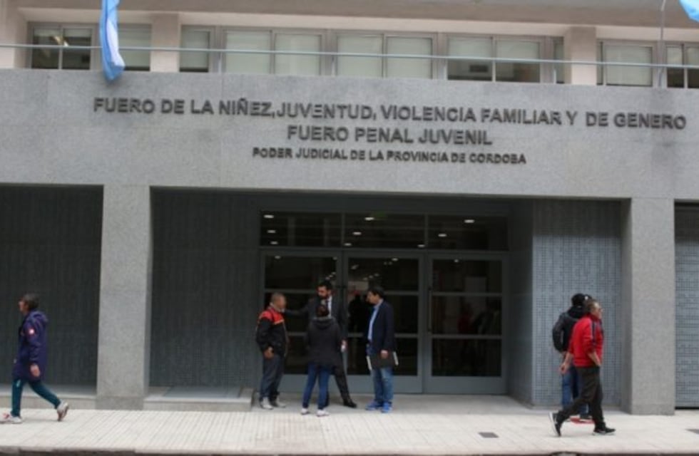 En pleno aislamiento, dan la guarda de un niño a su abuela materna