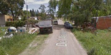 Las mujeres discutían en medio de la calle cuando fueron detenidas\u002E (Street View)