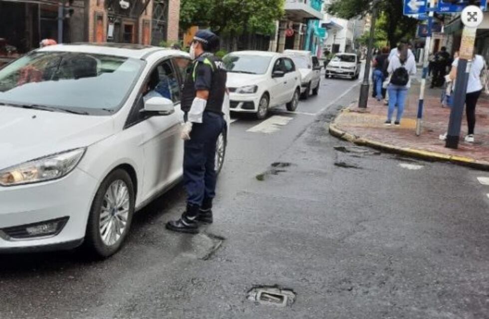 Buscan evitar el flujo masivo de personas en el microcentro