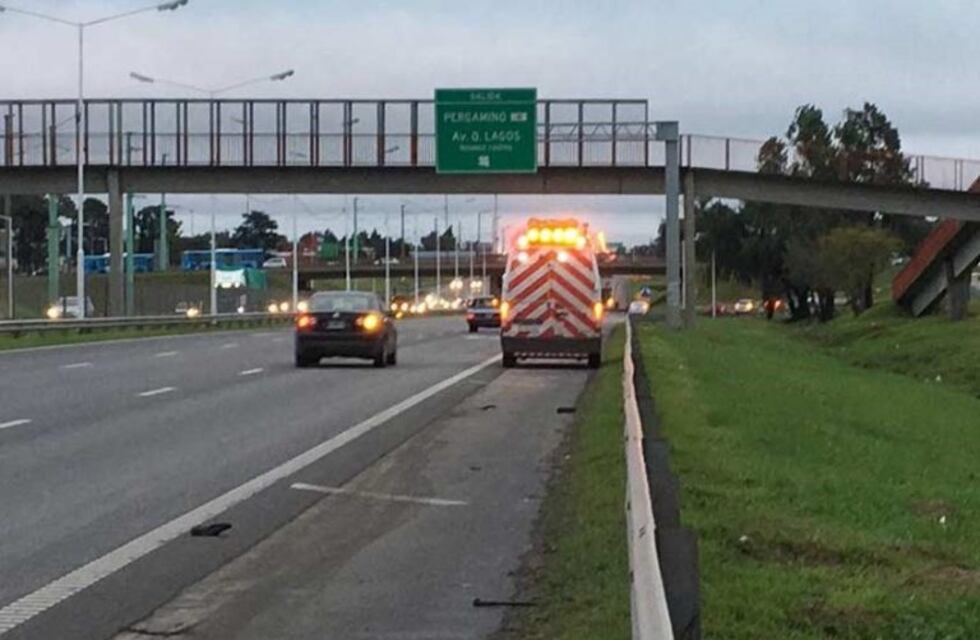 Ciclista murió tras ser embestido y arrastrado por un camión en Circunvalación
