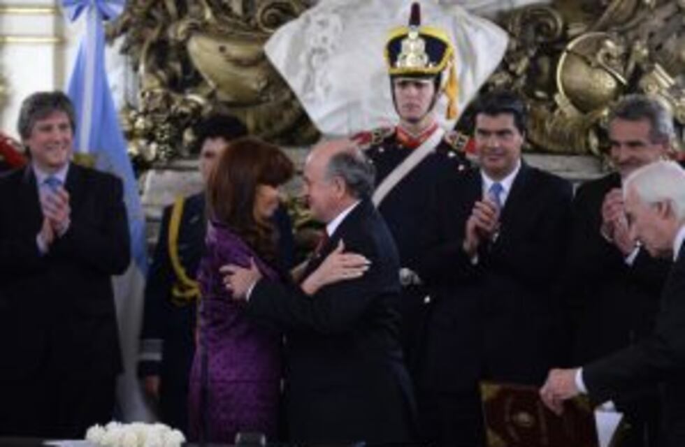 Oscar Parrilli emitió un comunicado tras la difusión de una conversación que mantuvo con Cristina Kirchner