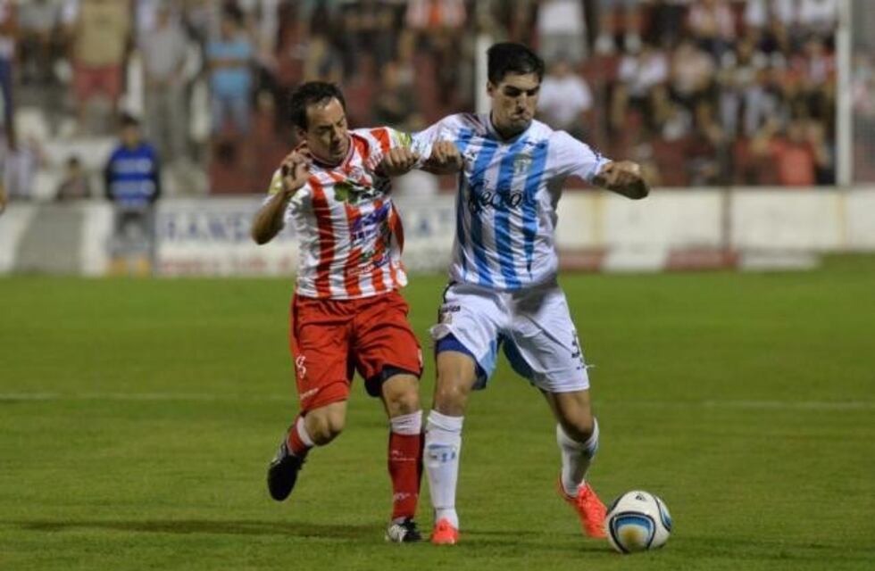 Caído Oliva, Newell's acordó la llegada de Evangelista