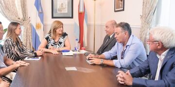 Consejo de Seguridad Gualeguaychú con la ministra Rosario Romero\nCrédito: Prensa Gobierno ER