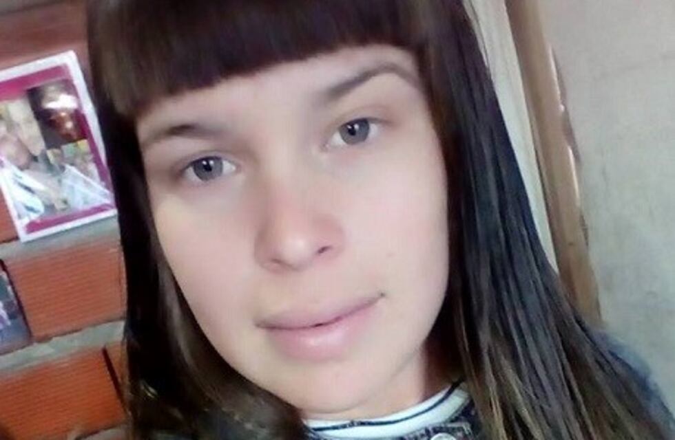 Emotiva despedida de los amigos voluntarios de Nair, la chica asesinada en zona norte