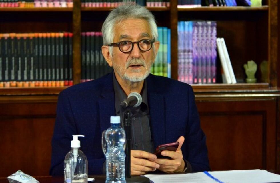 Rodríguez Saá adelantó que evaluarán cambios en la cuarentena