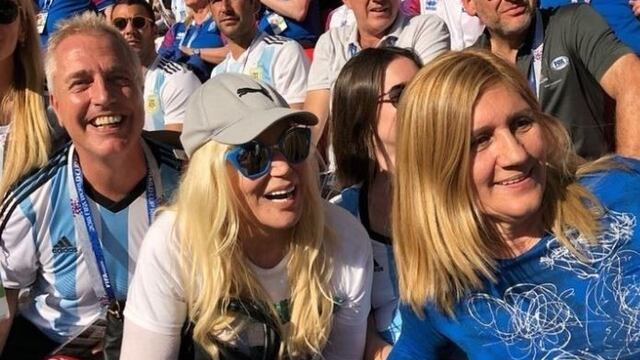 Marley con Celia, la mamá de Lionel Messi\u002E