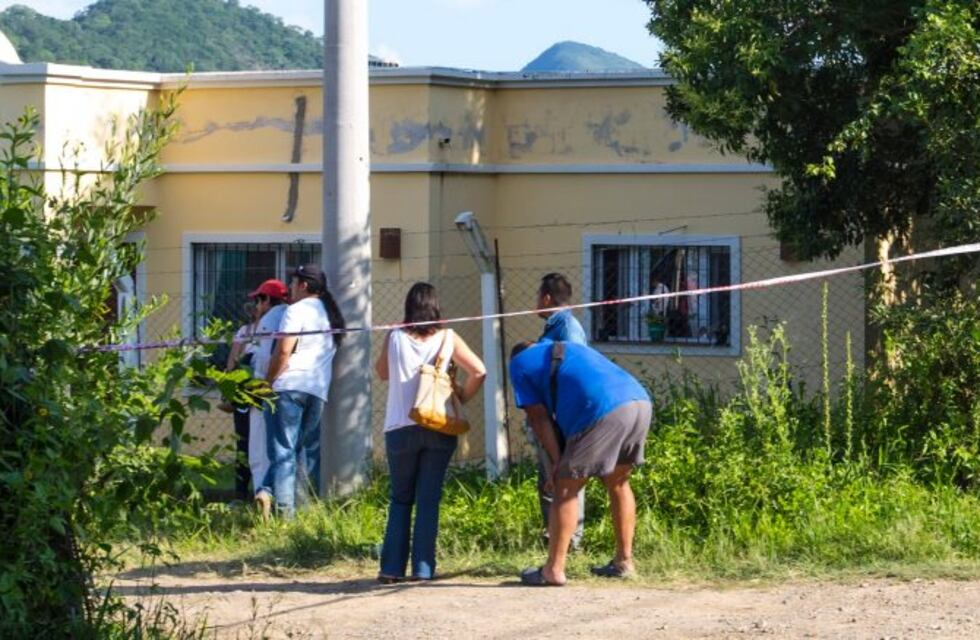 La hermana del acusado de matar a Jimena Salas aseguró que es un perejil